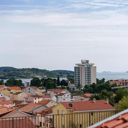 Mit Blick Auf Stadt Und