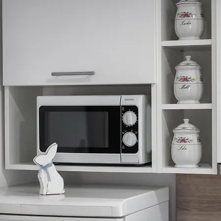 Apartment Mit Blick Auf Stadt Und *