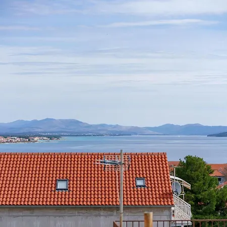 Mit Blick Auf Stadt Und